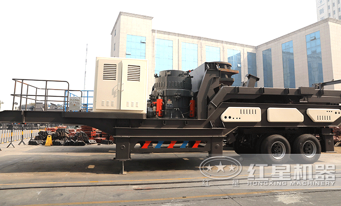輪胎移動圓錐破碎機(jī)