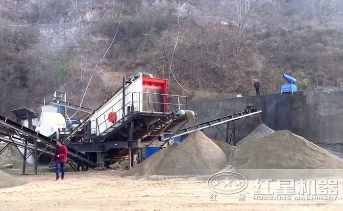 移動(dòng)制沙現(xiàn)場(chǎng) 移動(dòng)制沙現(xiàn)場(chǎng)