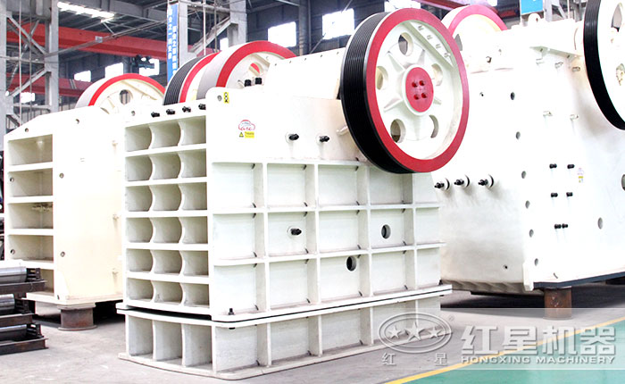 顎式破碎機 顎式破碎機