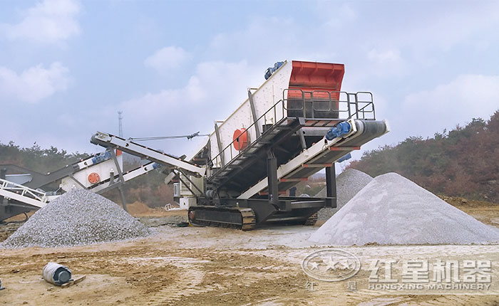 履帶移動(dòng)制砂機(jī)