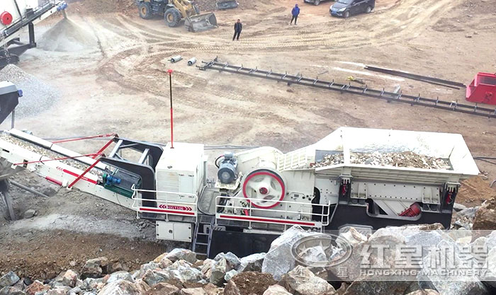 移動(dòng)顎式破碎機(jī)施工作業(yè) 移動(dòng)顎式破碎機(jī)施工作業(yè)