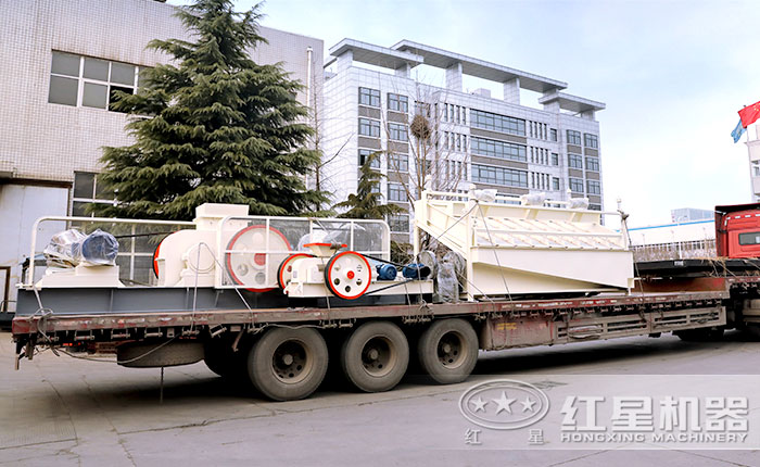 對輥制砂機發貨