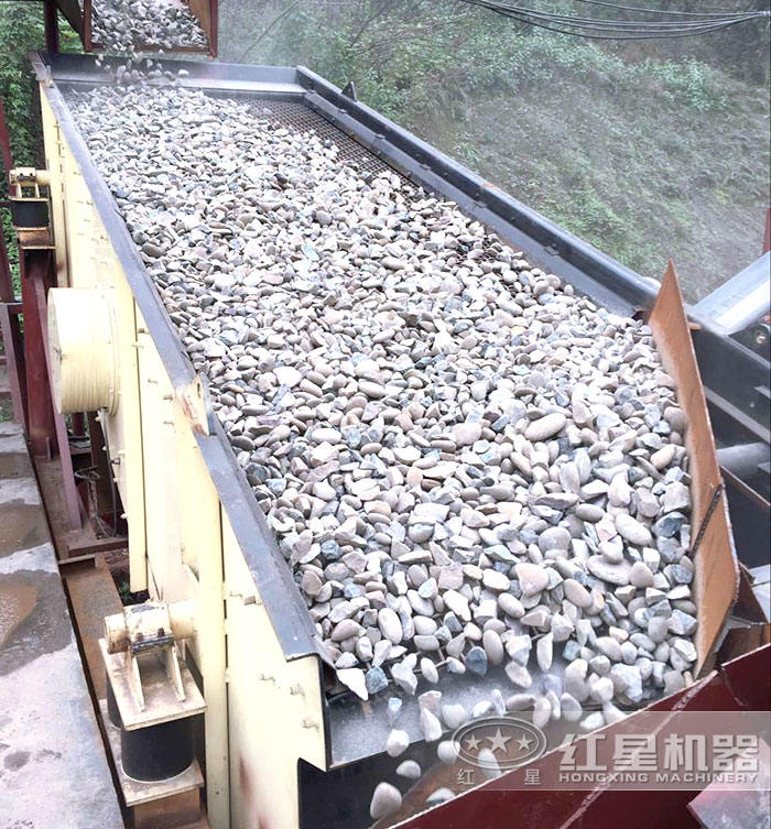 振動(dòng)篩篩分過(guò)程 振動(dòng)篩篩分過(guò)程