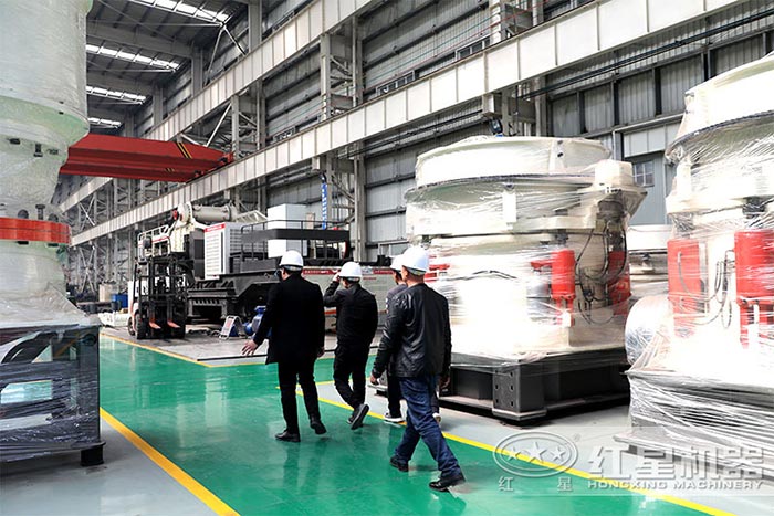 紅星機器破碎機車間