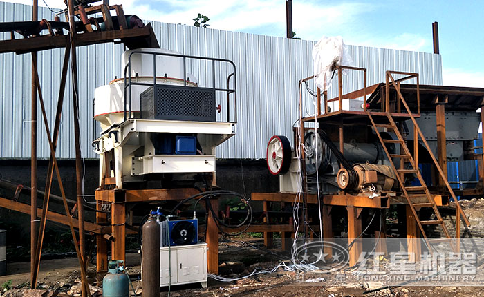 細顎破碎機--生產現場