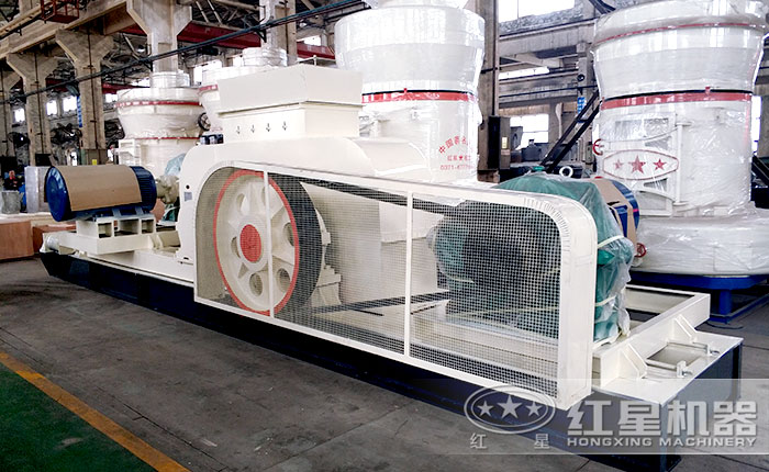 鵝卵石對(duì)輥破車(chē)間