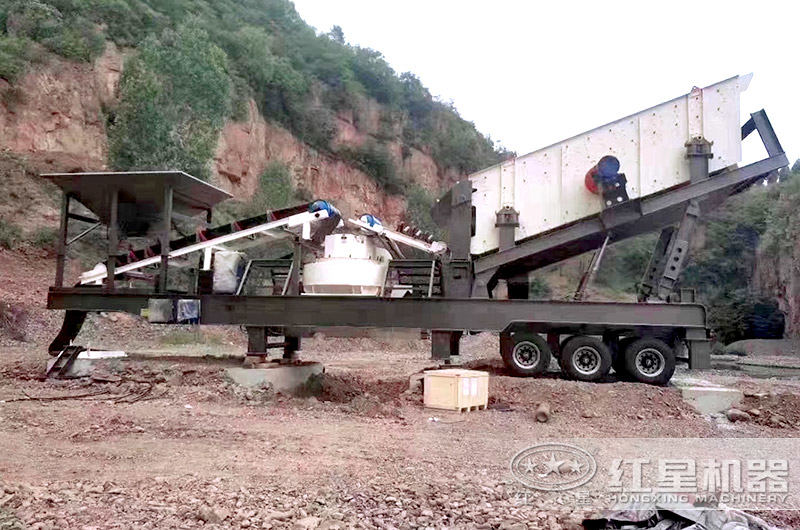 車載移動式制砂機，又叫移動打砂機（搭載VSI制砂機）