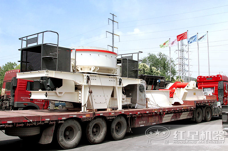 產品發貨圖——主要有鄂破、制砂機、篩分機