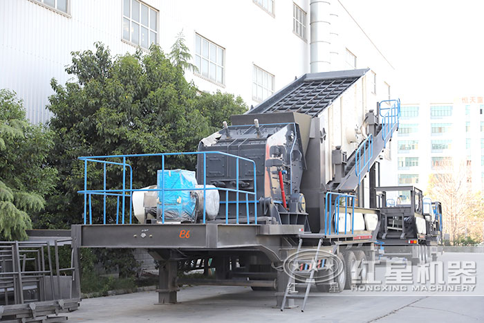 移動型反擊破石機 移動型反擊破石機