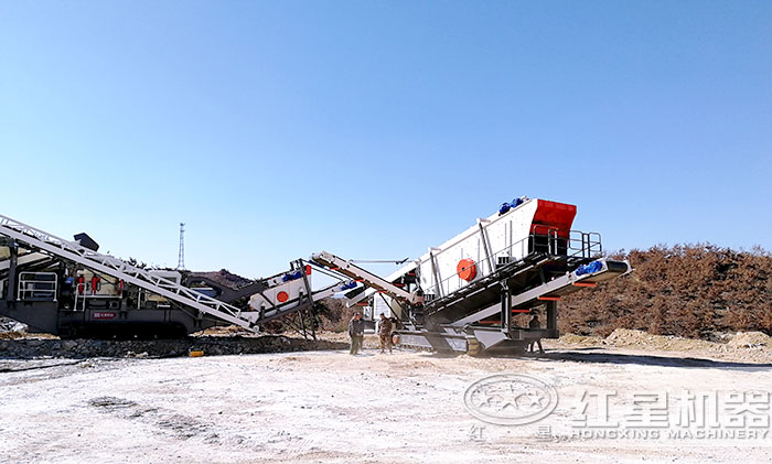 時產300噸破碎作業現場 時產300噸破碎作業現場