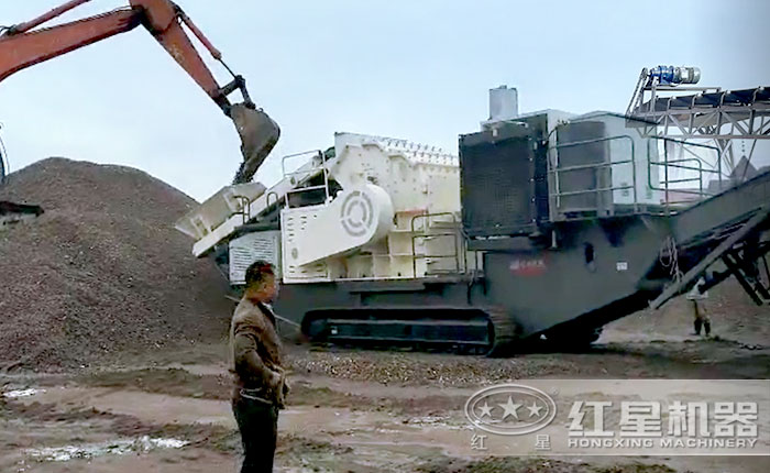 移動(dòng)制沙作業(yè)現(xiàn)場(chǎng) 移動(dòng)制沙作業(yè)現(xiàn)場(chǎng)