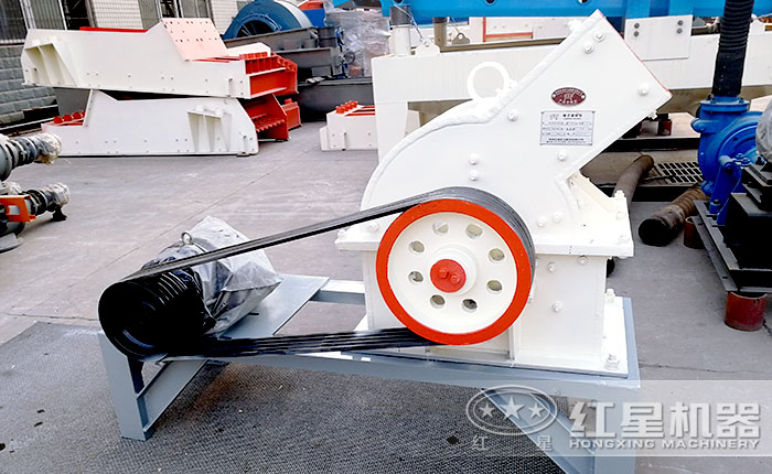 蝸牛破碎機——小型錘式破碎機