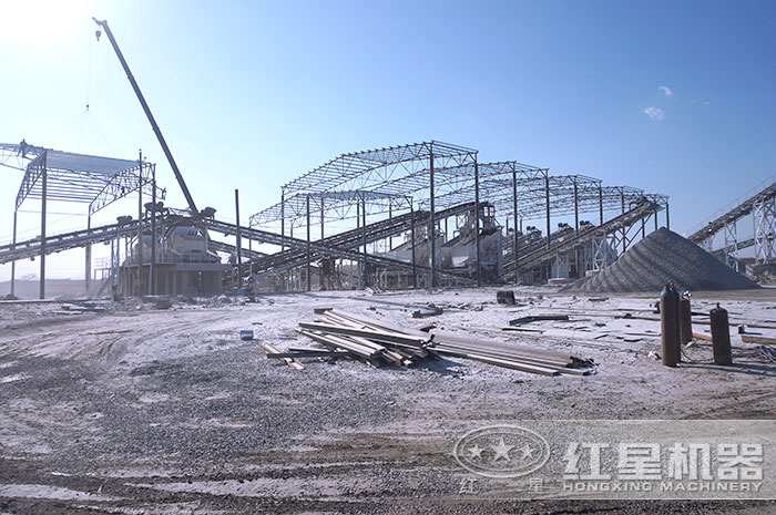 日產(chǎn)一萬(wàn)噸石子加工生產(chǎn)現(xiàn)場(chǎng)