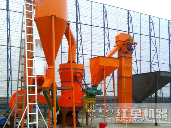 新型葉臘石磨粉生產(chǎn)線