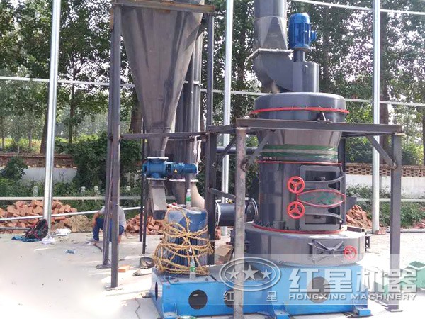 雷蒙磨粉機(jī)