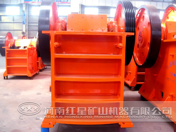 青石碎石機(jī)