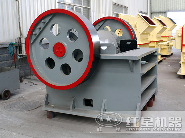 顎式破碎機(jī)