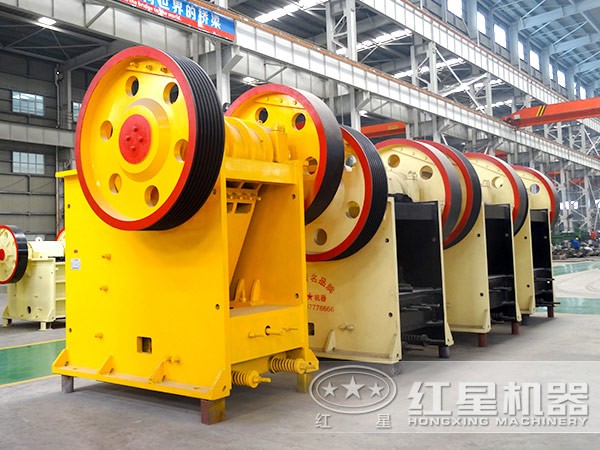 河南紅星機(jī)器破碎機(jī)