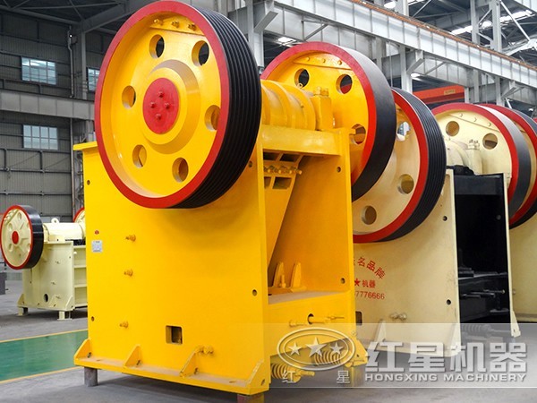 顎式破碎機工作原理