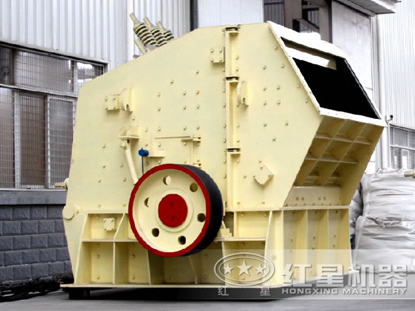 新型反擊破碎機(jī)價(jià)值高