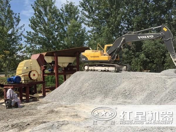 時(shí)產(chǎn)500噸石料生產(chǎn)線現(xiàn)場(chǎng)