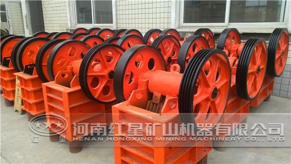 鄂式破碎機(jī)